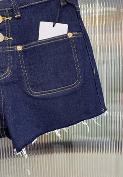 Металлические однобортные джинсовые шорты в стиле хай-стрит шик